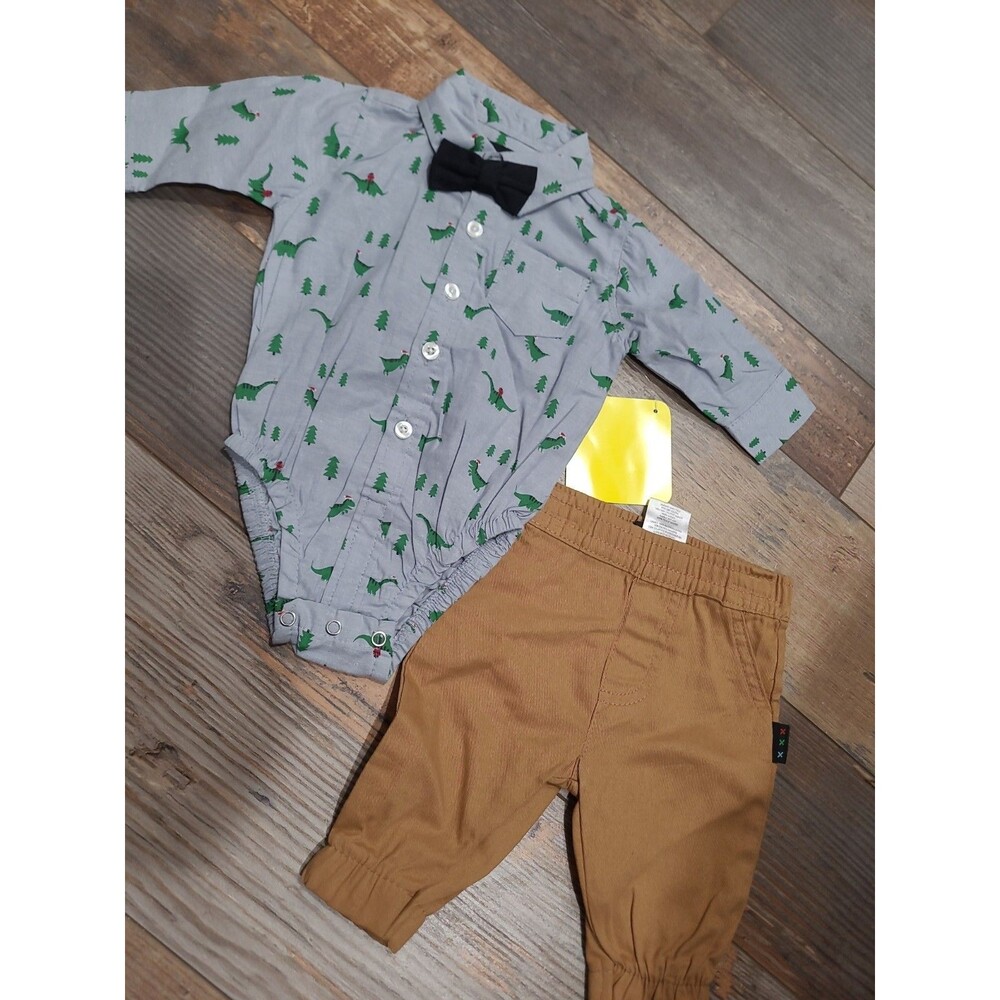 Buttons And Thread Boys Dinosaur Christmas Outfit NWT Sz 0-3M B9